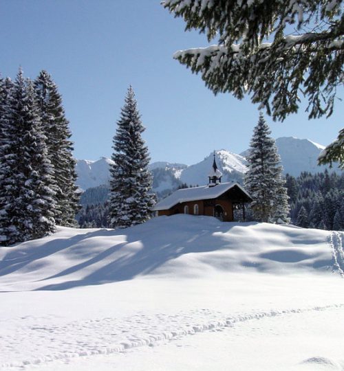 Kleinwalsertal Bruder Klaus Kapelle Rolf Koeberle (c) Rolf Koeberle - Kleinwalsertal Tourismus eGen _ Fotograf_ Rolf Koeberle