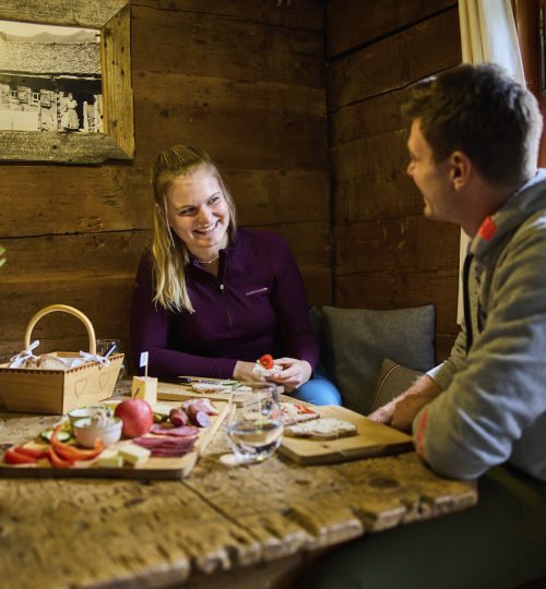 Regenwanderung und Hütteneinkehr _ Oliver Farys (c) Oliver Farys - Kleinwalsertal Tourismus eGen